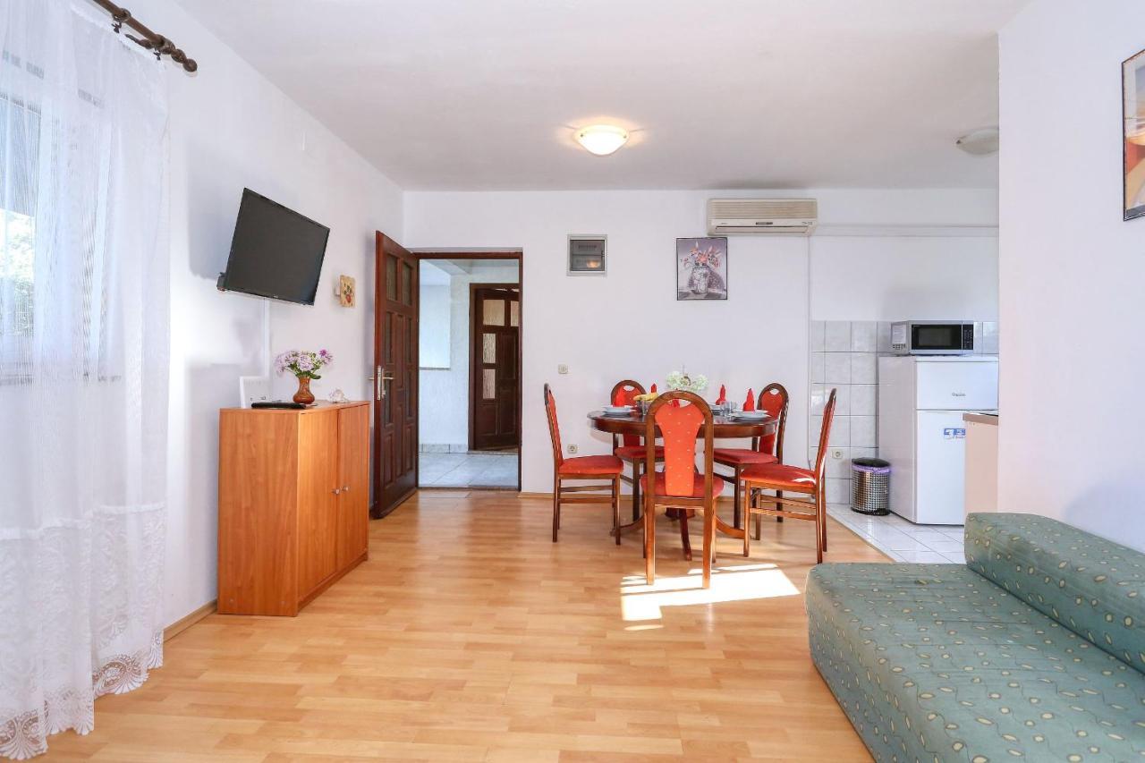 Apartments Ante ซาตอน ภายนอก รูปภาพ